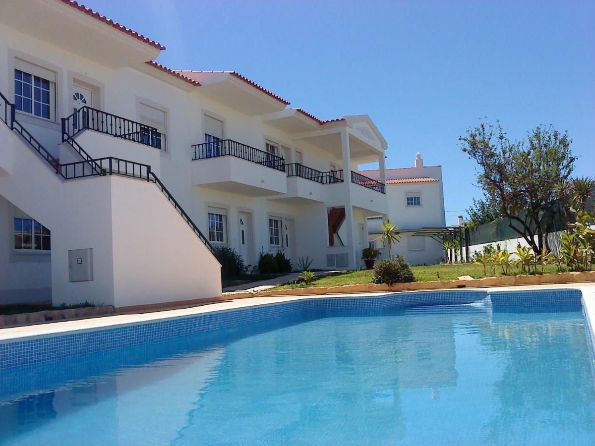 Apartamento Charming 2-bed In Olhos De Agua Albufeira